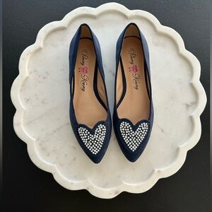 Women’s Penny Loves Kenny Navy Blue Flats with Heart Detail Size 7.5